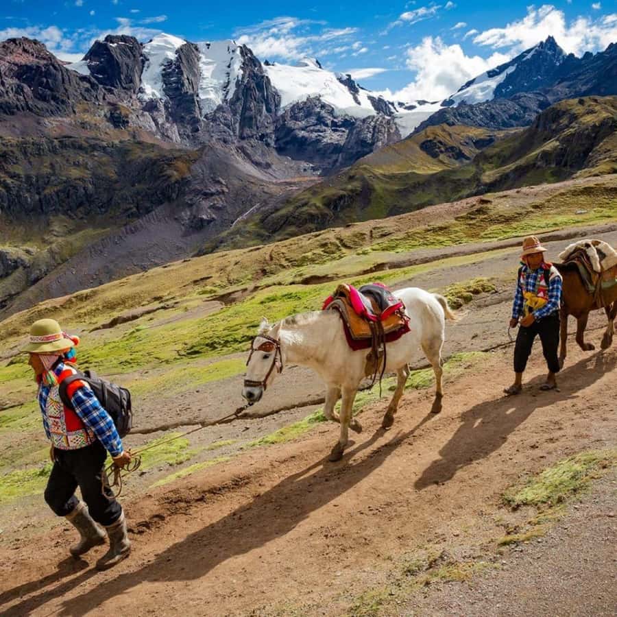Rainbow mountain horseback riding tour + Buffet Lunch - Why the 5,200-meter altitude matters