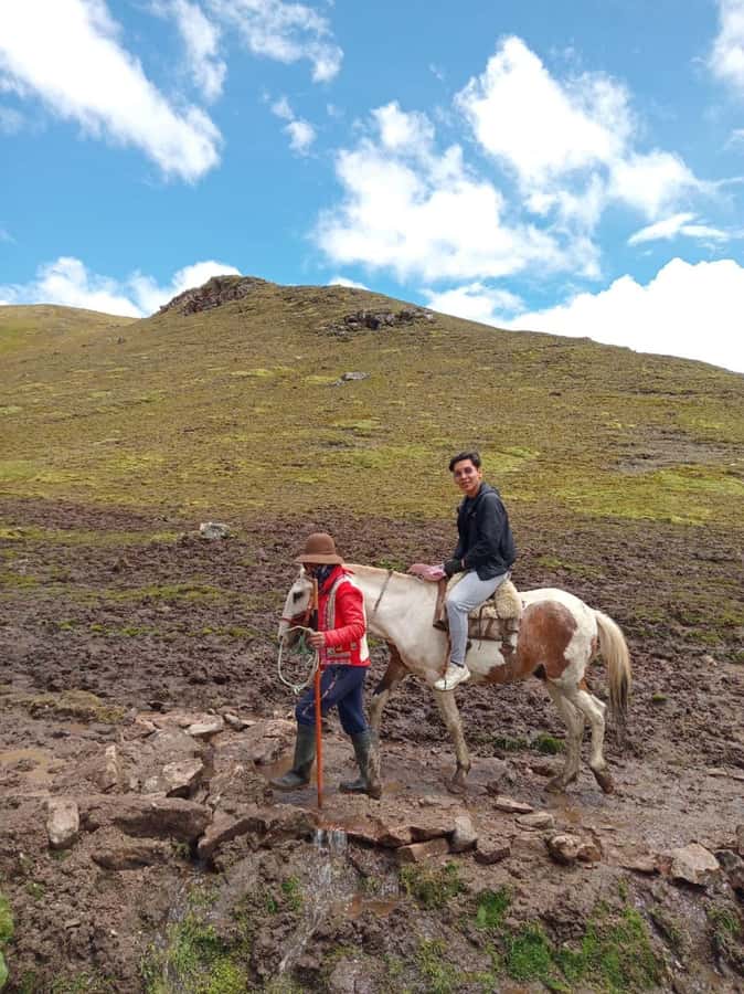 Rainbow mountain horseback riding tour + Buffet Lunch - Breakfast in Cusipata before the climb