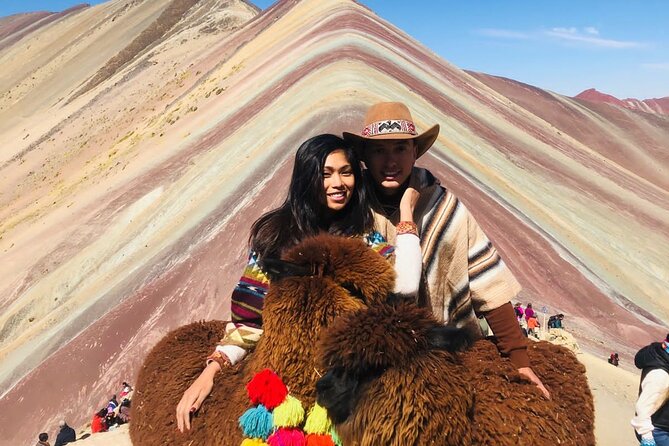 Rainbown mountain cusco 1 Day - The shuttle ride to the trailhead