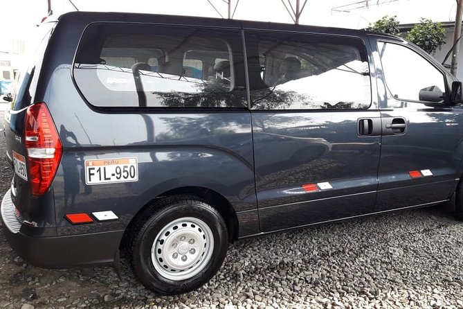 Round Trip Transfer from and to the Airport in Lima: Miraflores/Barranco/Sani - Finding your driver after an international arrival