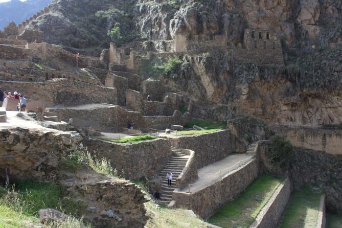 Sacred Valley, Machupicchu and Rainbow Mountain Tour / 3 Days - What the $570 price covers