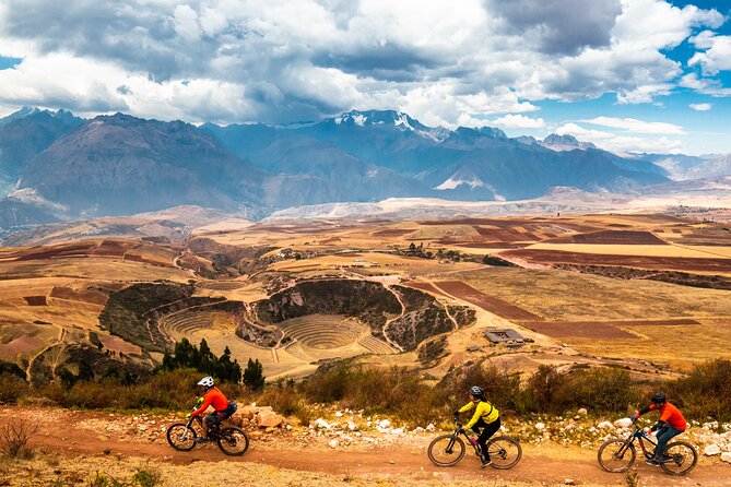 Sacred Valley Maras Moray Private Bike Tour from Cusco - Cycling through the Sacred Valley countryside