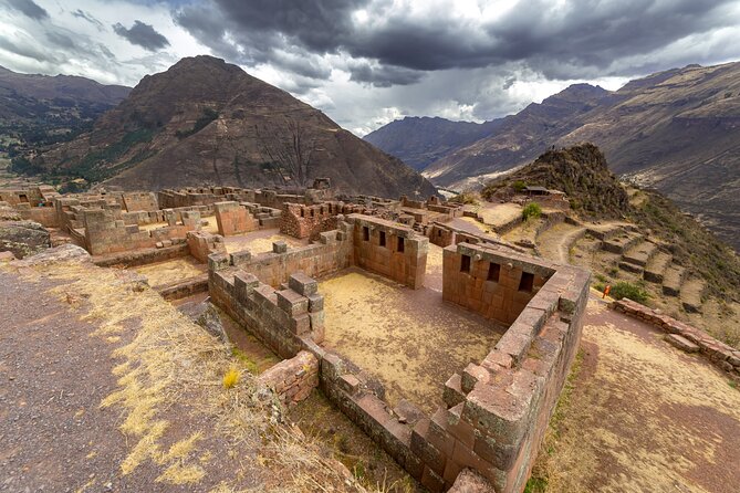 Sacred Valley tour full day from Cusco (Small Group) - Ollantaytambo’s living streets and military setting