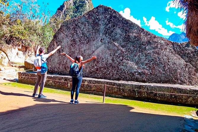 Sacred Valley Tour with Machu Picchu by Panoramic Train 2-Day - Moray and Maras show two very different kinds of ingenuity