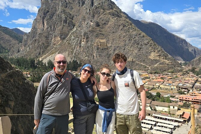 Sacred Valley Tour with Maras Moray and Lunch. - Key points at a glance