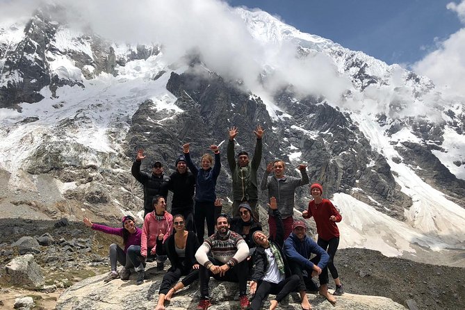 Salkantay Trek 5 days to Machu Picchu by Glamping Sky Lodge Dome - Day five: the first buses and Machu Picchu