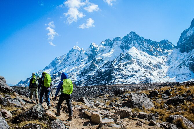 Salkantay Trek 5D/4N with Glass Cabins, Domes and Hobbit House - Day one: from Cusco to Humantay Lagoon
