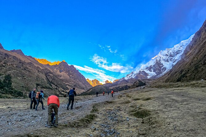 Salkantay Trek 5D/4N with Glass Cabins, Domes and Hobbit House - Day four: coffee farms, Inca stonework, and Llactapata