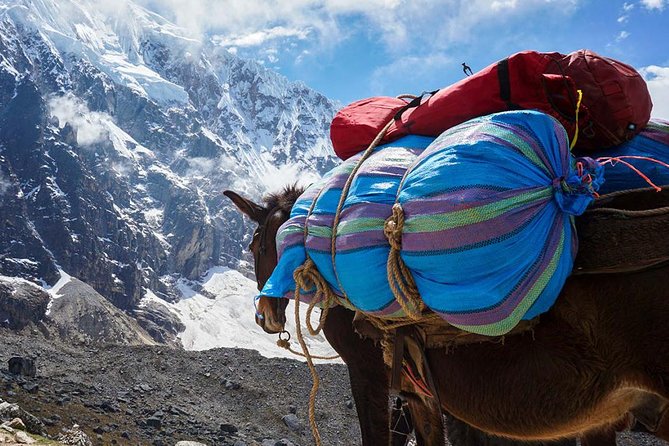 Salkantay Trek to Machu Picchu in 4 days - Meals, luggage, and sleeping arrangements