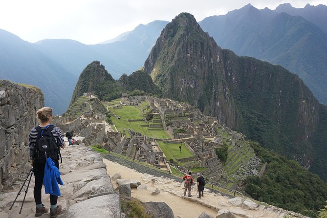 Short Inca Trail to Machu Picchu - 2 days - Glamping Service - Inti Punku and the first view of Machu Picchu