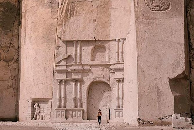 Sillar Route, Volcanoes and Typical Desserts - Two hours at Añashuayco’s carved quarry
