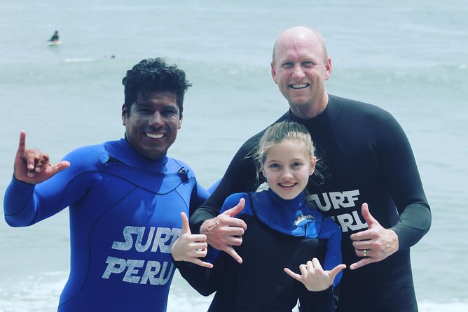 Surf Lessons in Lima - Equipment included for a straightforward start