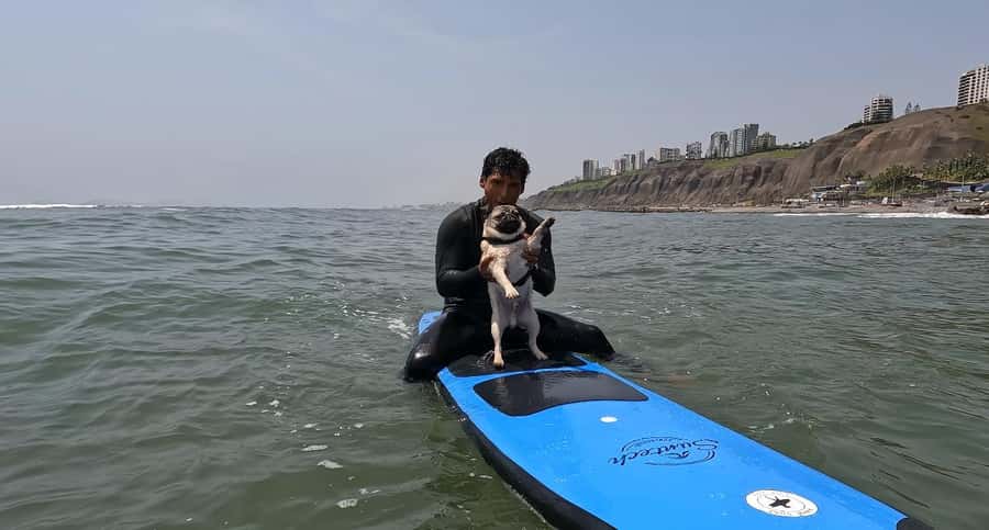 Surfing experience in Lima - What makes the instruction beginner-friendly