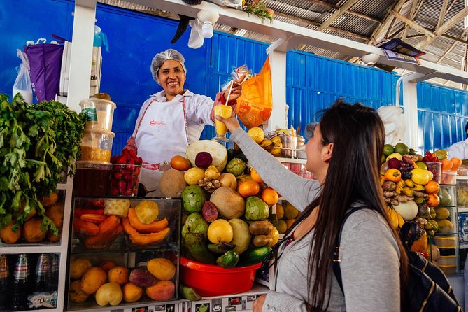 The 10 Tastings of Cusco With Locals: Private Food Tour - The final sights: Qorikancha and the National College