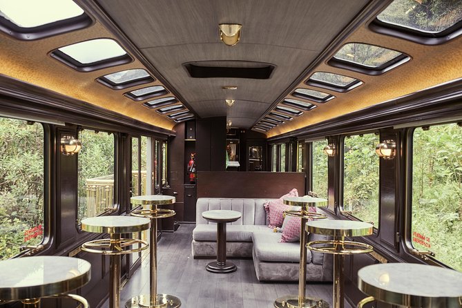 The First Class Machu Picchu Train by Inca Rail - Meals, drinks, and onboard entertainment