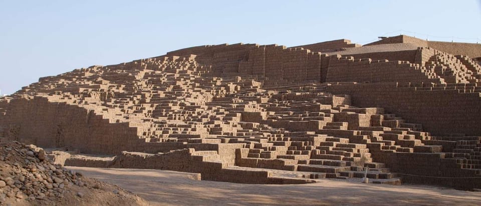 Tour Huaca Pucllana: Pyramids and Pre-Columbian Antiquity - What the 66-dollar price really buys you