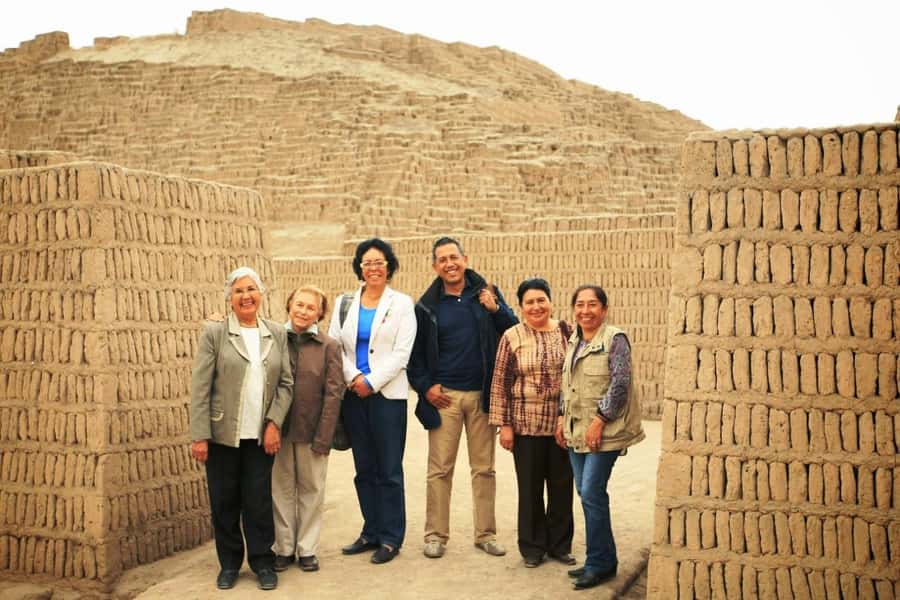 Tour Huaca Pucllana: Pyramids and Pre-Columbian Antiquity - The Miraflores pickup keeps the morning simple
