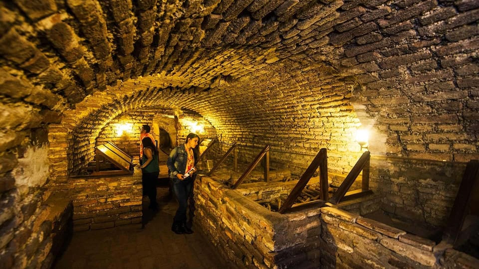 Tour of Lima with a visit to the catacombs of San Francisco. - How traffic affects the schedule