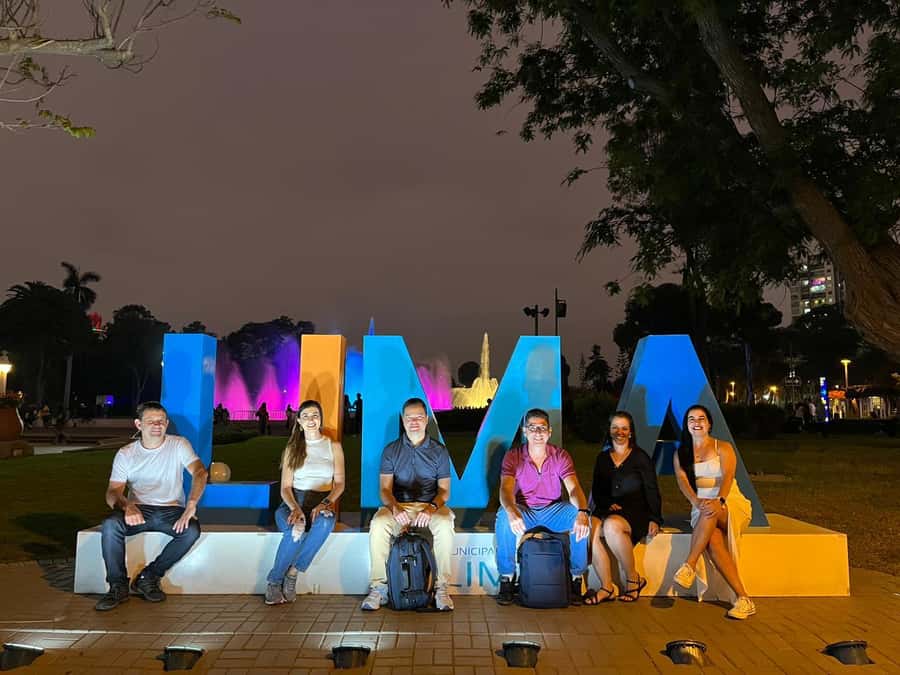 Tour to the magical water circuit with dinner and dance show - Why the Magical Water Circuit works well at night