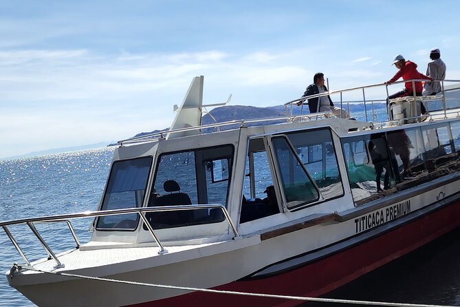 Tour to Uros and Taquile Islands in a Fast Boat - The commercial side of the Uros visit