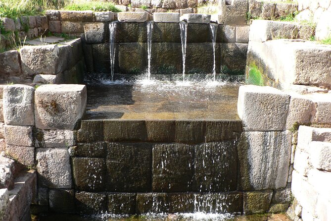 Tour Valle Sur Cusco: Typon, Pikillacta and Andahuaylillas - Tipón: water, stone, and careful engineering