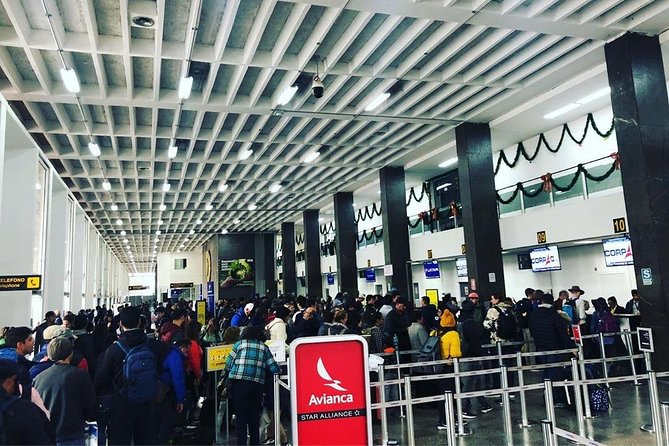 Transfer Cusco Airport to Hotel in Cusco (Round trip) - Meeting your driver at Cusco Airport