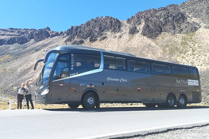 Turist Bus Colca Canyon (Chivay) To Puno - Abra Patapampa and the volcano views