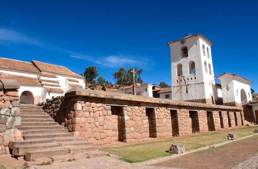 Valle Sagrado:Chinchero, Moray, Maras, Ollantaytambo y Pisac - Pisac closes the day with terraces and a cemetery