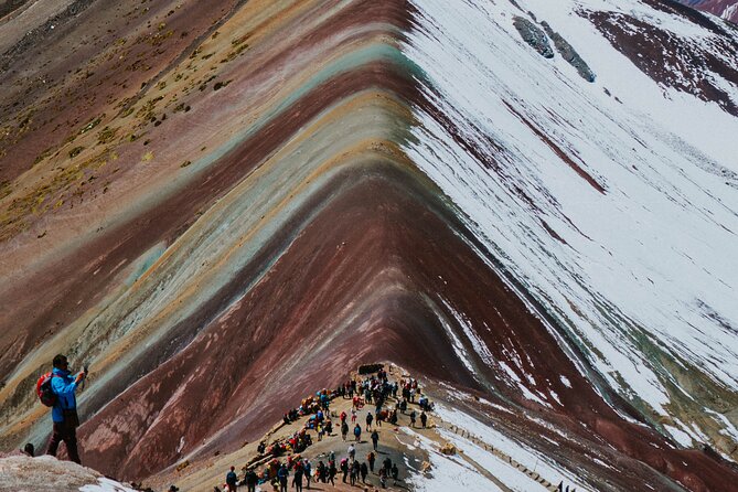 Vinicunca Mountain - Mountain 7 Colors Cusco - Cusipata breakfast after a 1-hour-45-minute transfer