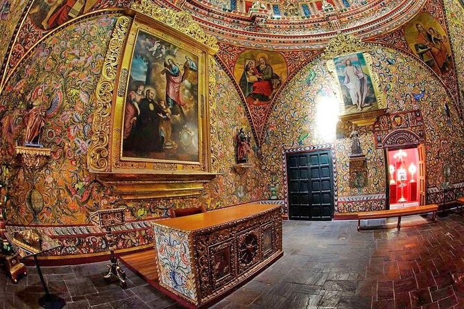 Walking City tour including the Monastery of Santa Catalina - Who will enjoy this tour most?